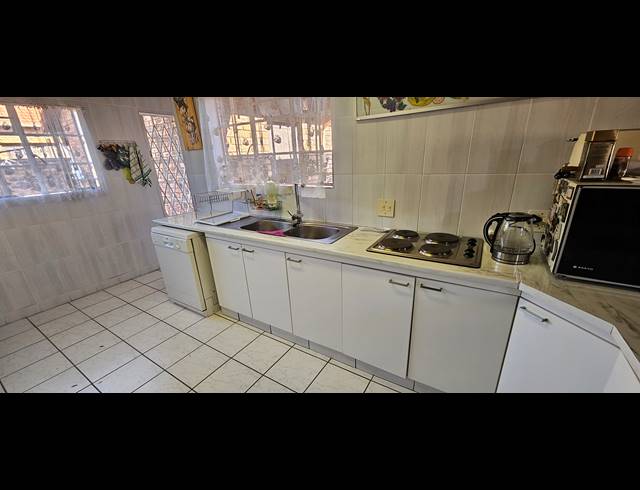 3 BEDROOM TOWNHOUSE FOR SALE IN RANDHART